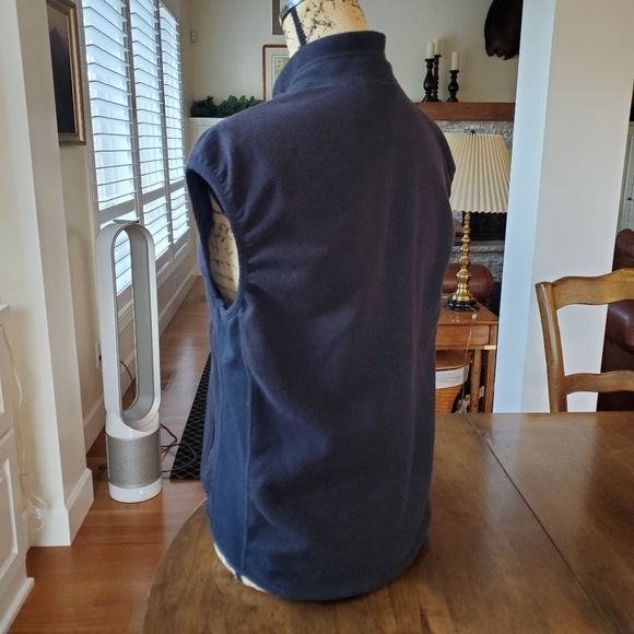 VTG The North Face Lightweight Black Fleece Vest - Picture 3 of 13